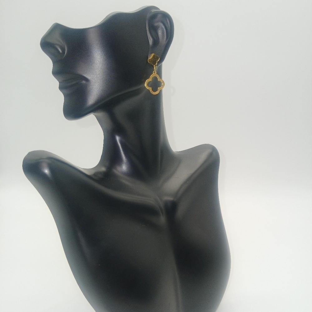 18K Gold Plated Hollow Double Clover Style Earrings - Picture 3 of 3